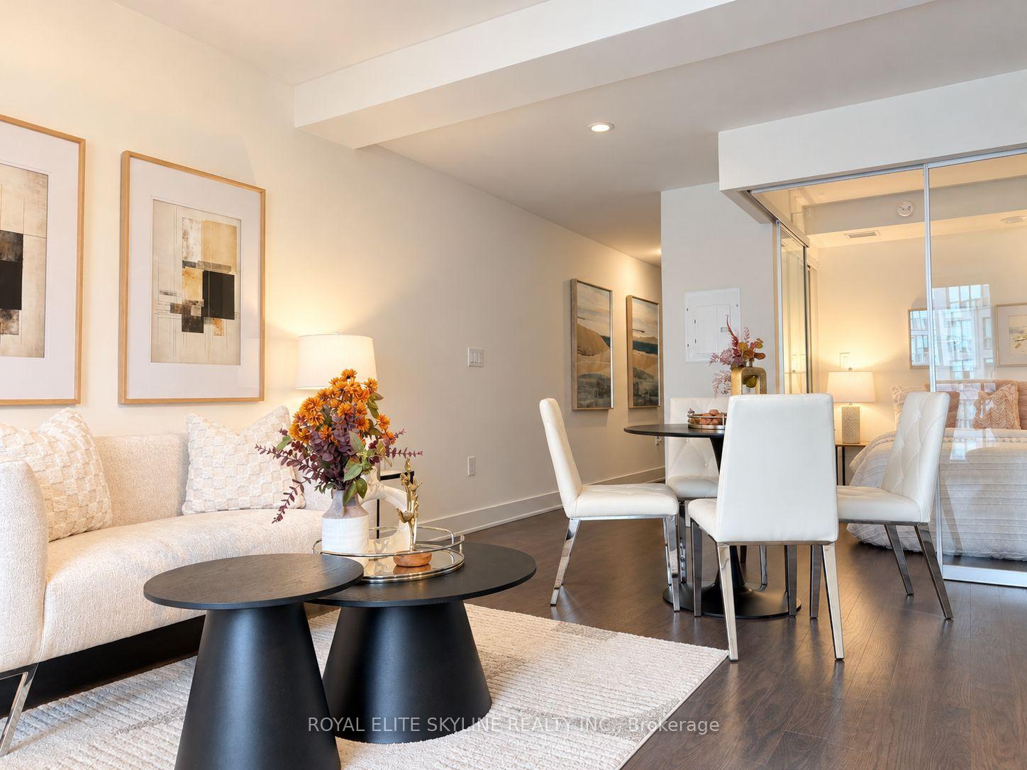 Photo 15 of Unit 2401, 955 Bay Street, Toronto, Bay Street Corridor — HOMEH