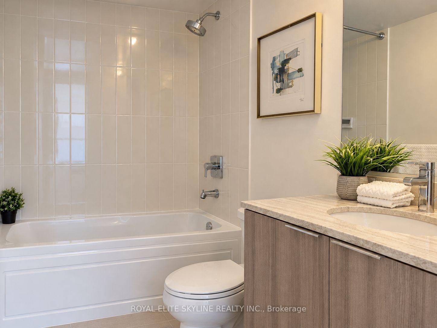 Photo 33 of Unit 2401, 955 Bay Street, Toronto, Bay Street Corridor — HOMEH