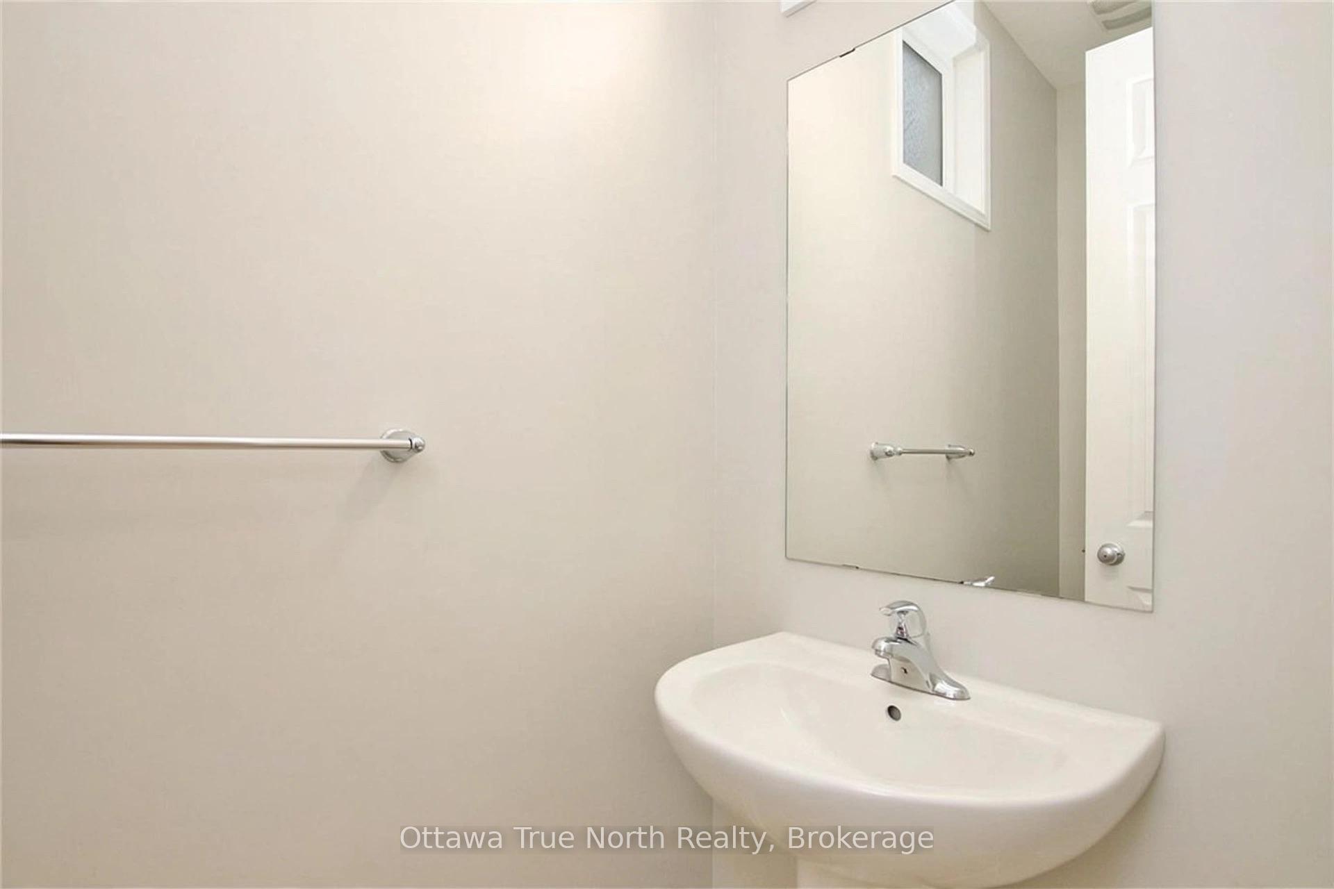 Photo 15 of 647 Gabriola Way, Ottawa, Kanata - Kanata Lakes/Heritage Hills — HOMEH
