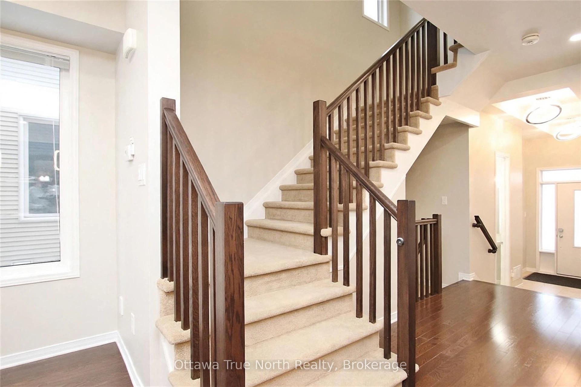 Photo 17 of 647 Gabriola Way, Ottawa, Kanata - Kanata Lakes/Heritage Hills — HOMEH