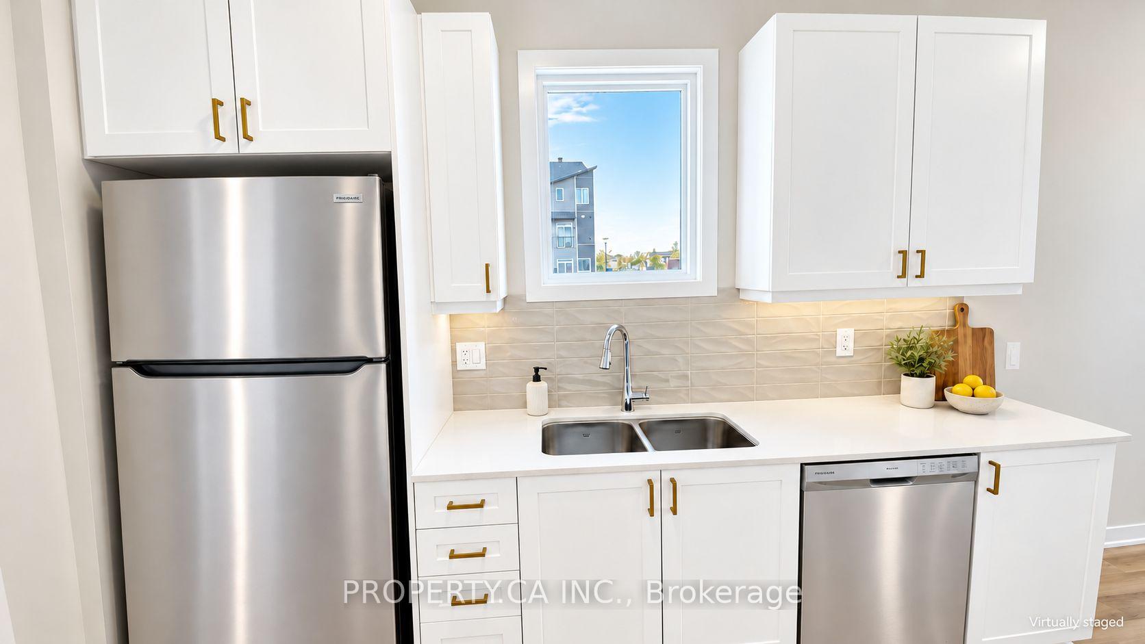 Photo 13 of 1489 Cerceau Private, Ottawa, Chapel Hill South - Orleans Village — HOMEH