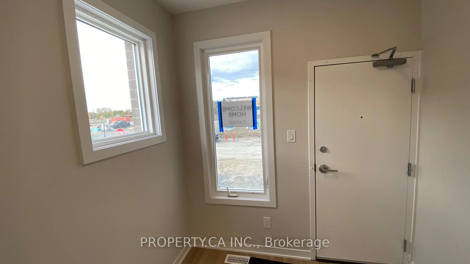 Photo 12 of 1489 Cerceau Private, Ottawa, Chapel Hill South - Orleans Village — HOMEH