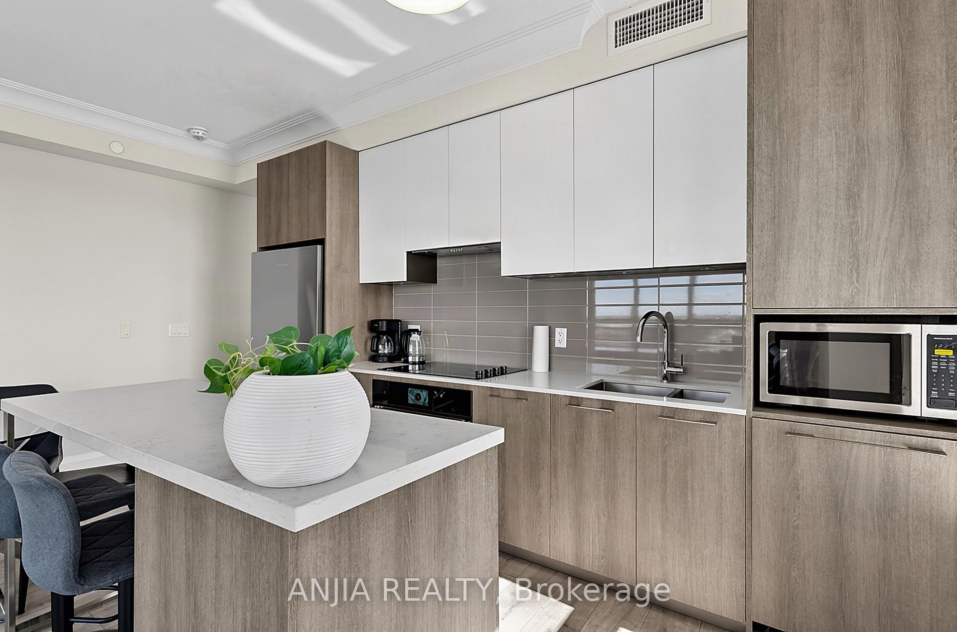 Photo 12 of Unit 2705, 18 Water Walk Drive, Markham, Unionville — HOMEH