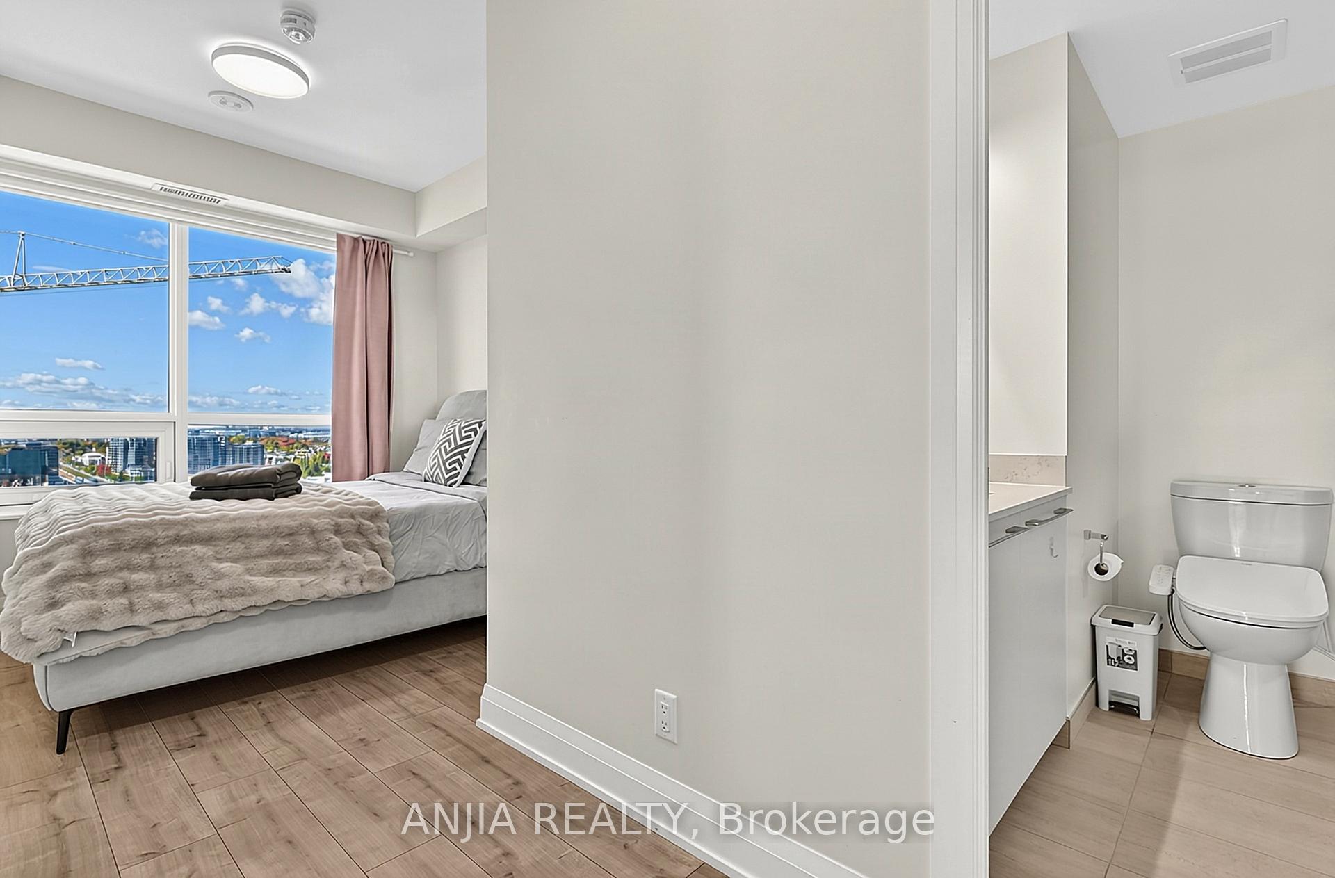 Photo 16 of Unit 2705, 18 Water Walk Drive, Markham, Unionville — HOMEH