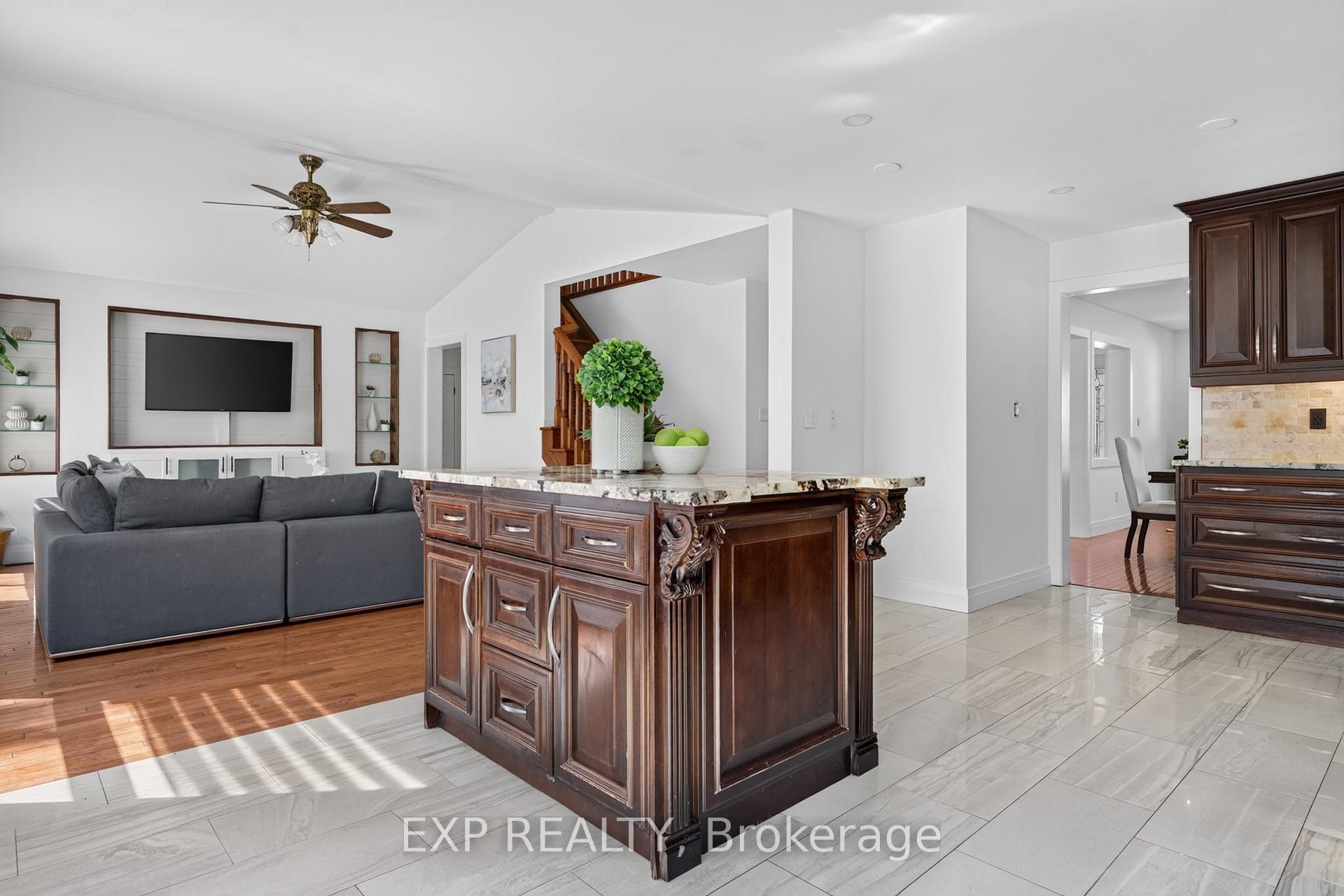 Photo 9 of 664 Dolby Crescent, Milton, Beaty — HOMEH