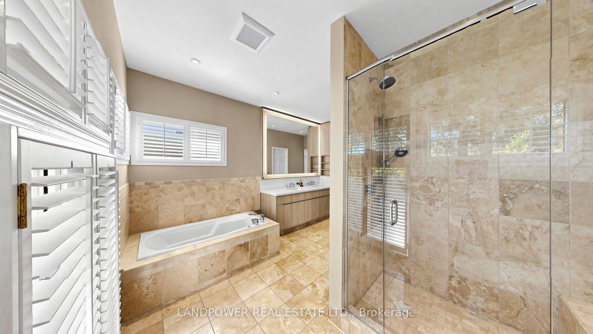 Photo 30 of 2 Ambleside Crescent, Markham, Unionville — HOMEH