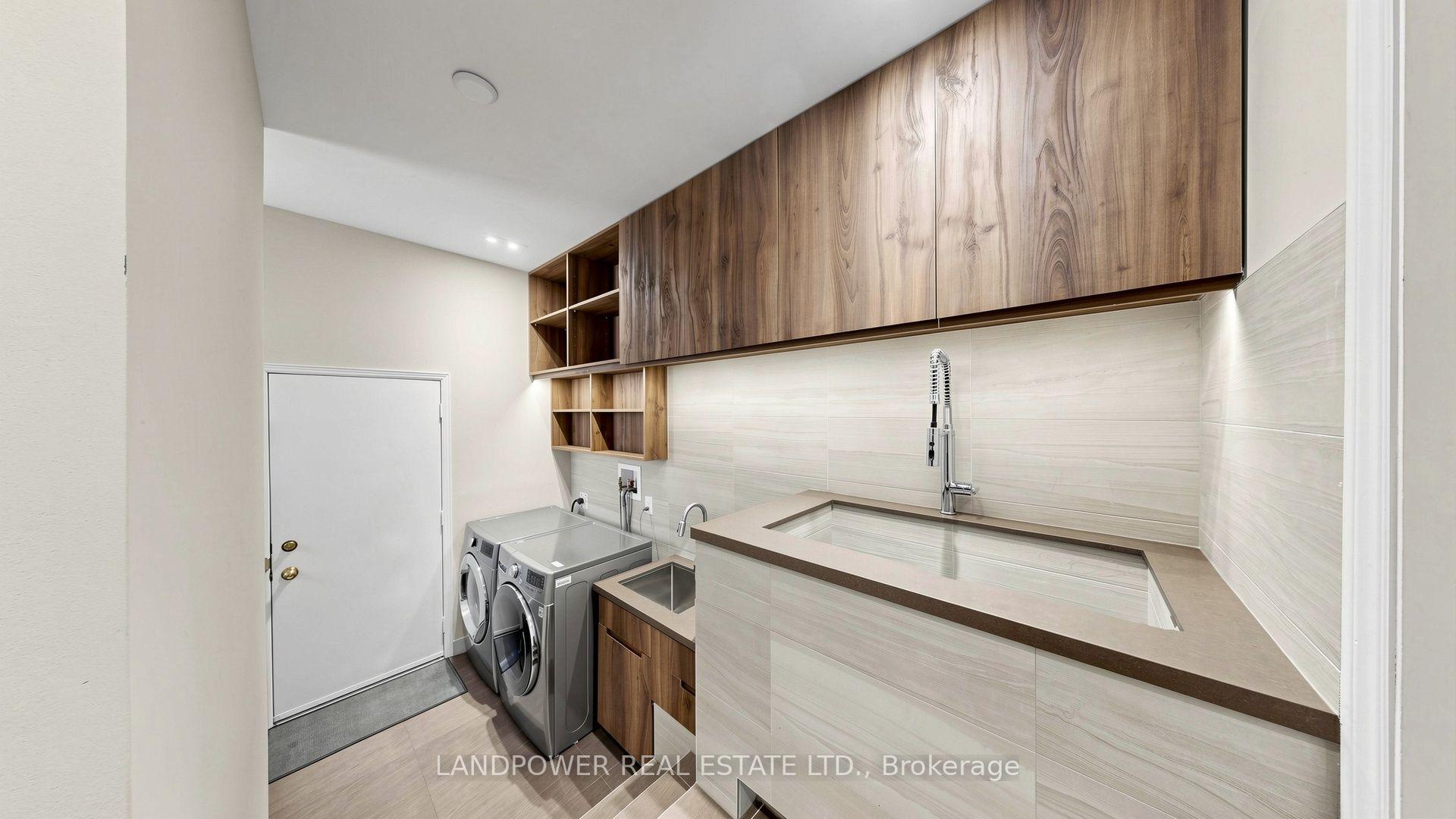 Photo 33 of 2 Ambleside Crescent, Markham, Unionville — HOMEH