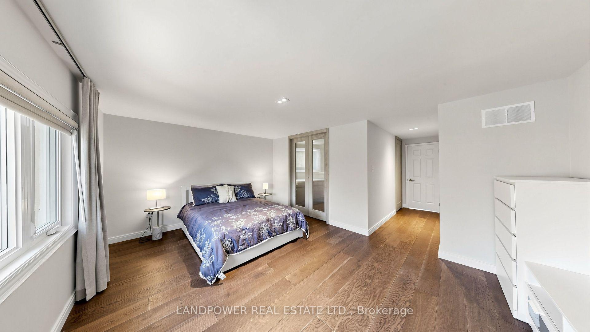 Photo 37 of 2 Ambleside Crescent, Markham, Unionville — HOMEH