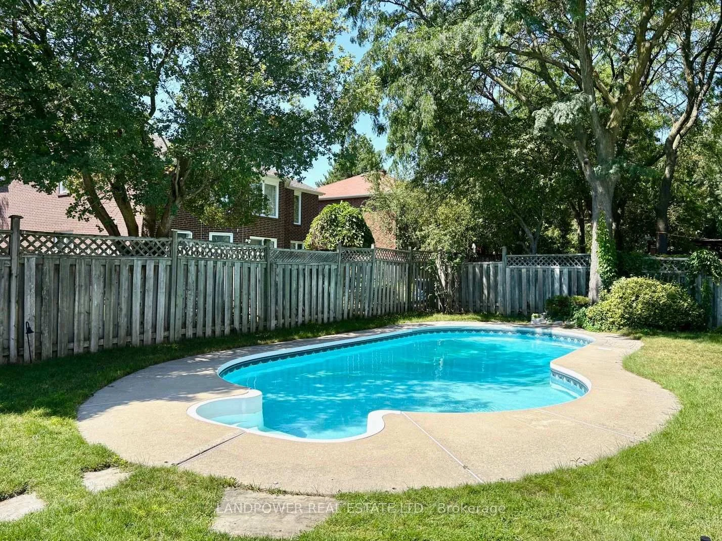 Photo 50 of 2 Ambleside Crescent, Markham, Unionville — HOMEH