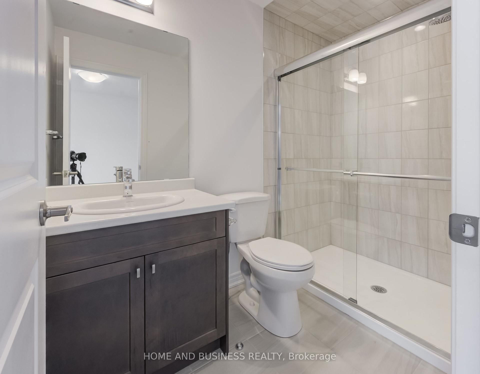 Photo 24 of Unit 36, 120 Court Drive, Brant, Paris — HOMEH