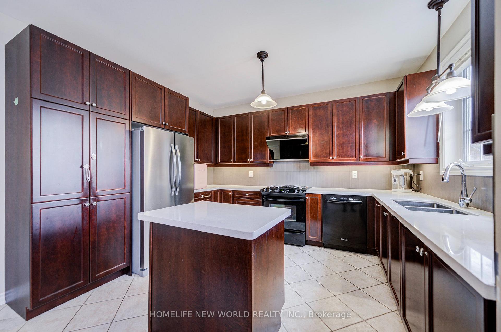 Photo 24 of 125 Northvale Road, Markham, Cornell — HOMEH