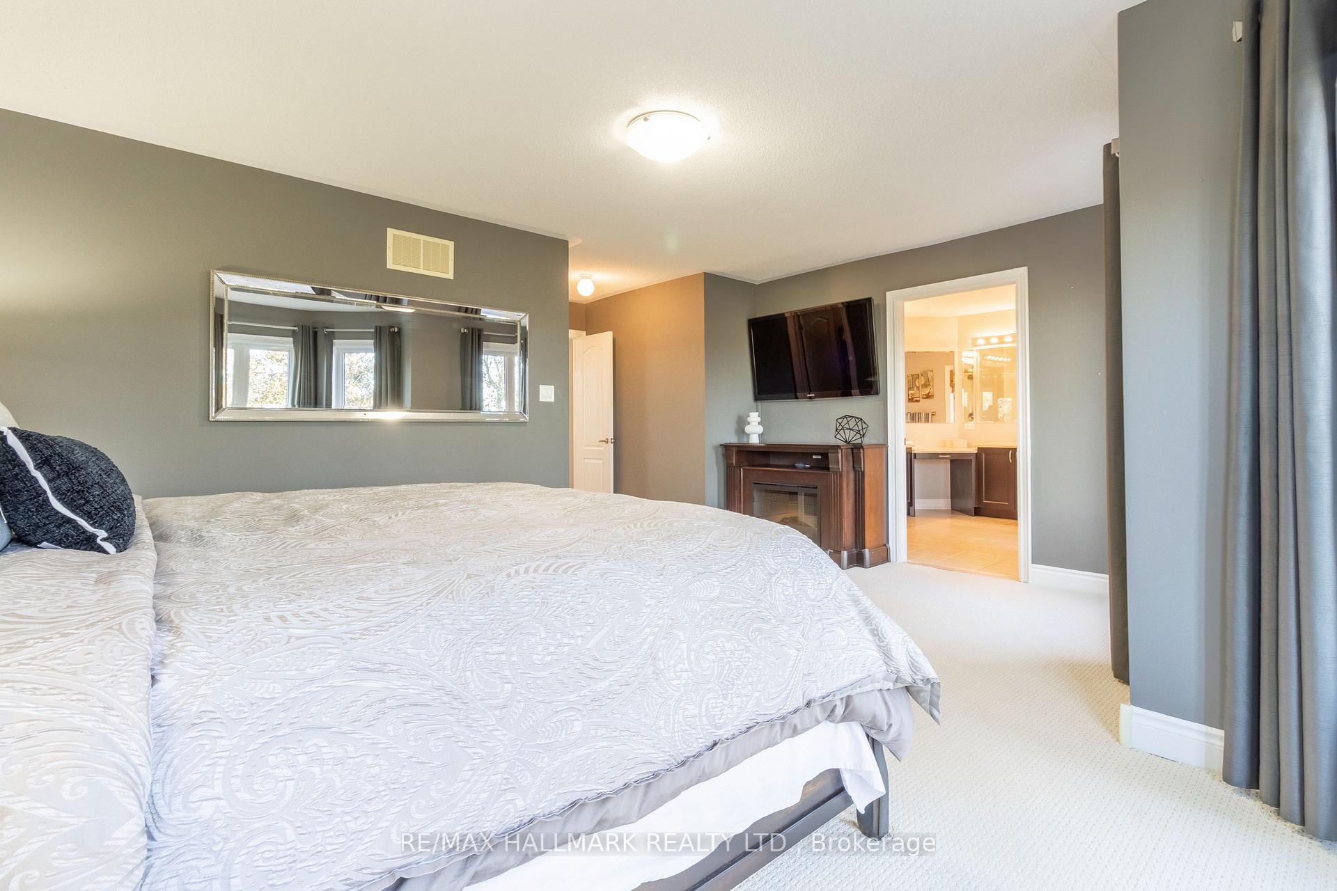 Photo 33 of 27 Beverton Crescent, Ajax, Northwest Ajax — HOMEH