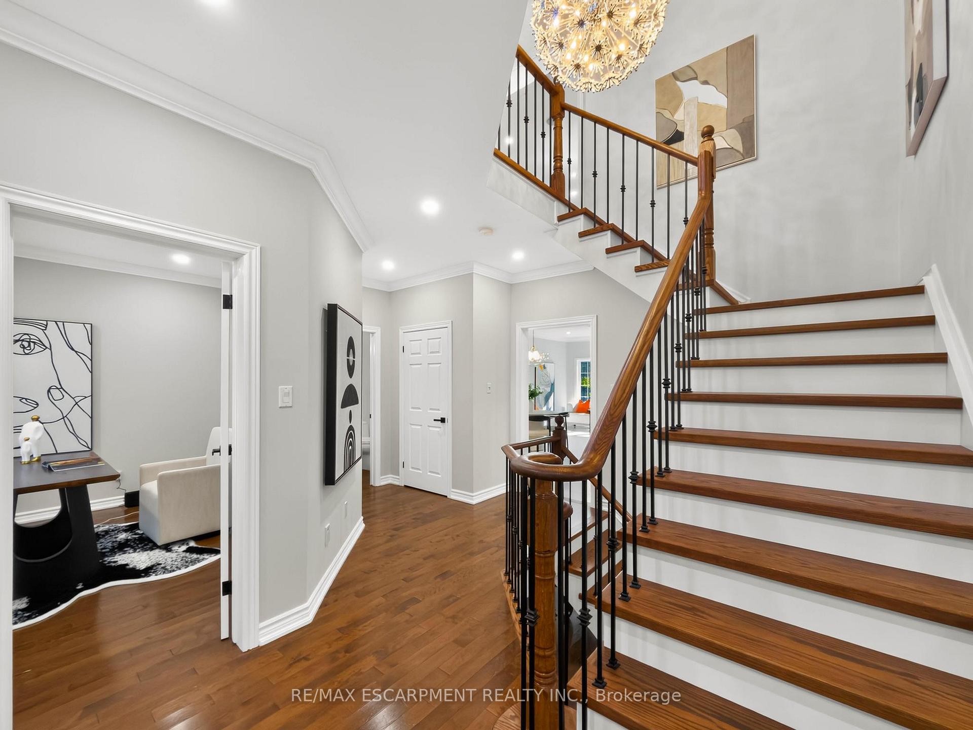 Photo 5 of 4180 Arbourfield Drive, Burlington, Rose — HOMEH