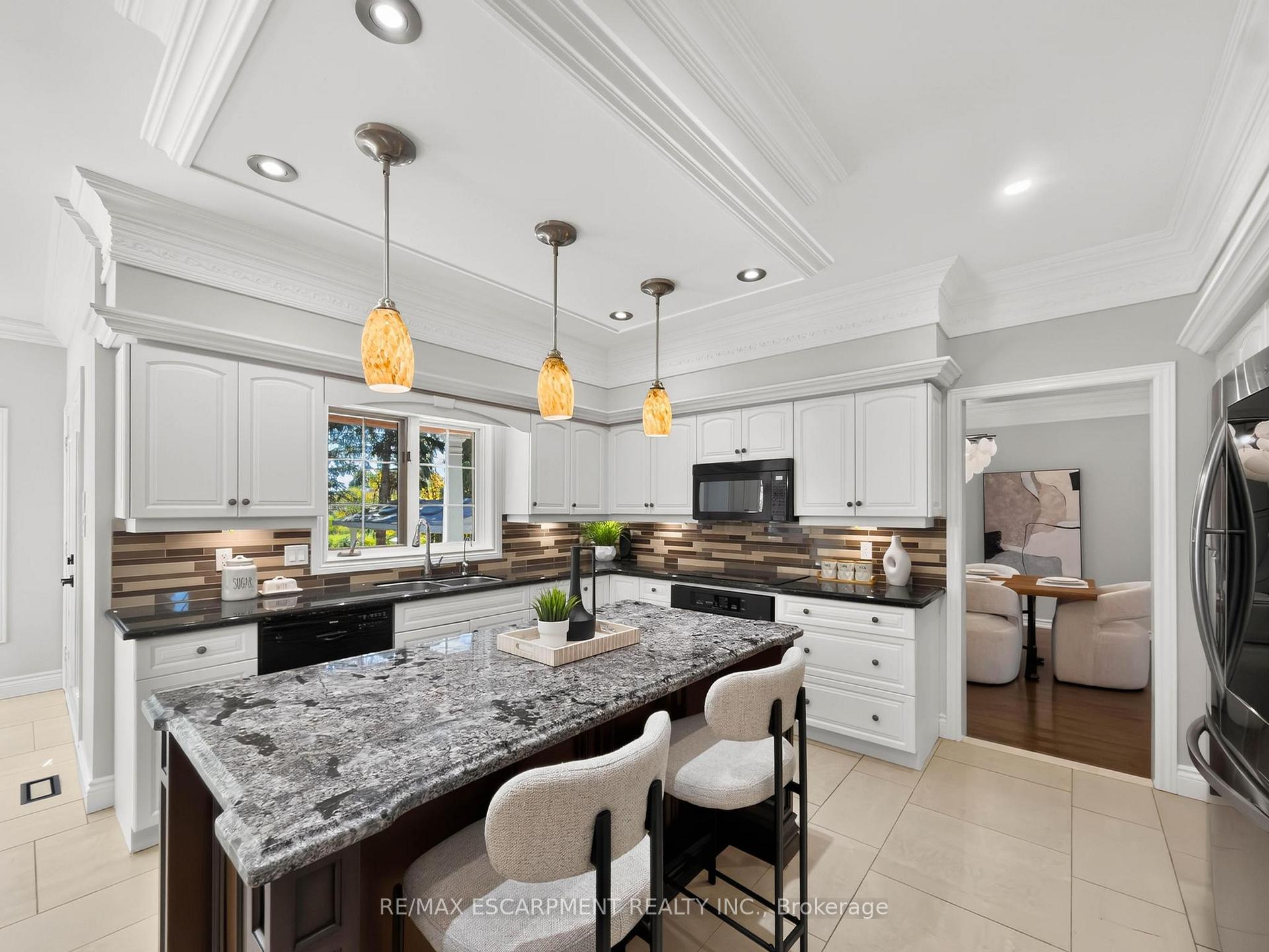 Photo 14 of 4180 Arbourfield Drive, Burlington, Rose — HOMEH