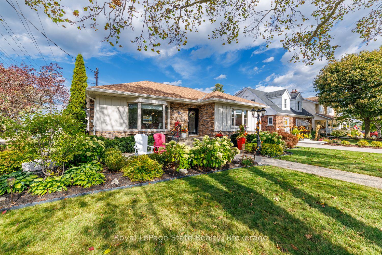 Photo 6 of 14 Charles Street, Hamilton, Stoney Creek — HOMEH