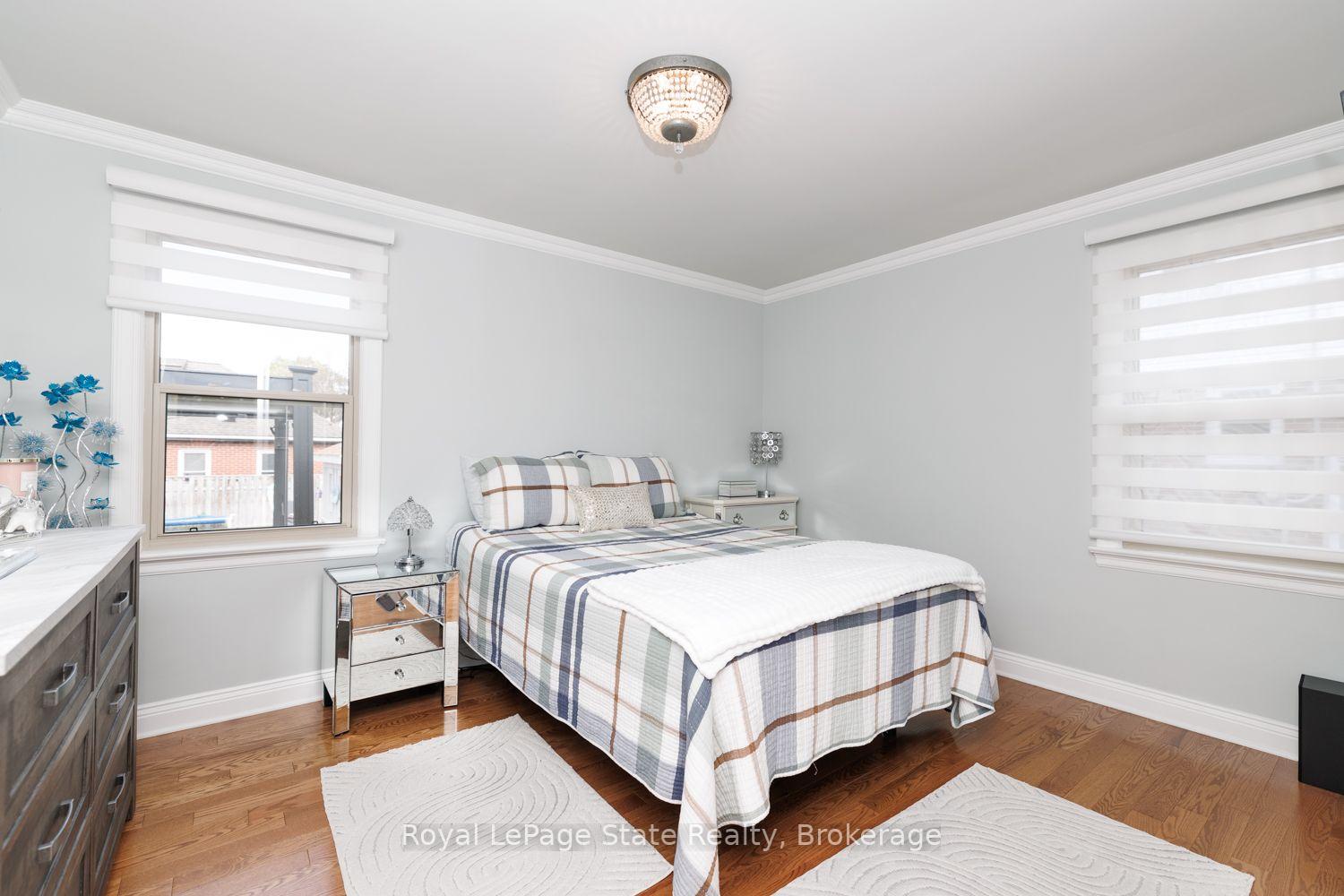 Photo 19 of 14 Charles Street, Hamilton, Stoney Creek — HOMEH