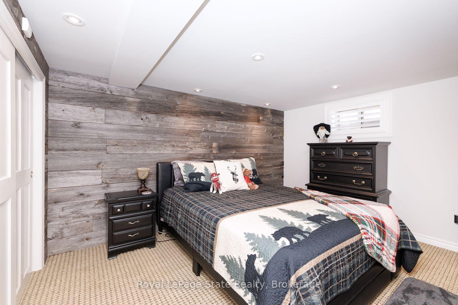 Photo 29 of 14 Charles Street, Hamilton, Stoney Creek — HOMEH