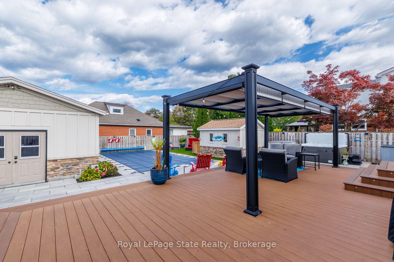 Photo 43 of 14 Charles Street, Hamilton, Stoney Creek — HOMEH