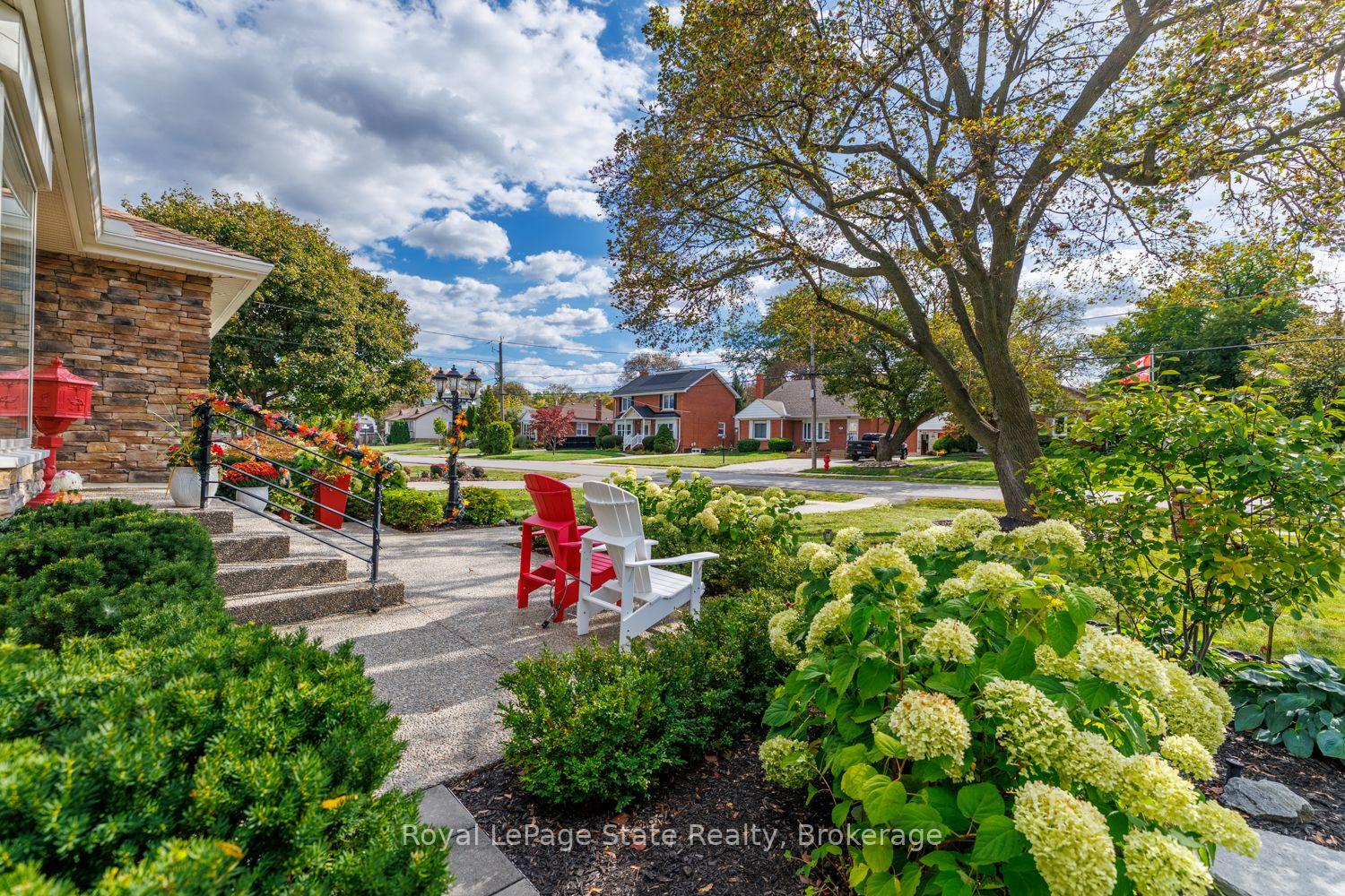 Photo 8 of 14 Charles Street, Hamilton, Stoney Creek — HOMEH