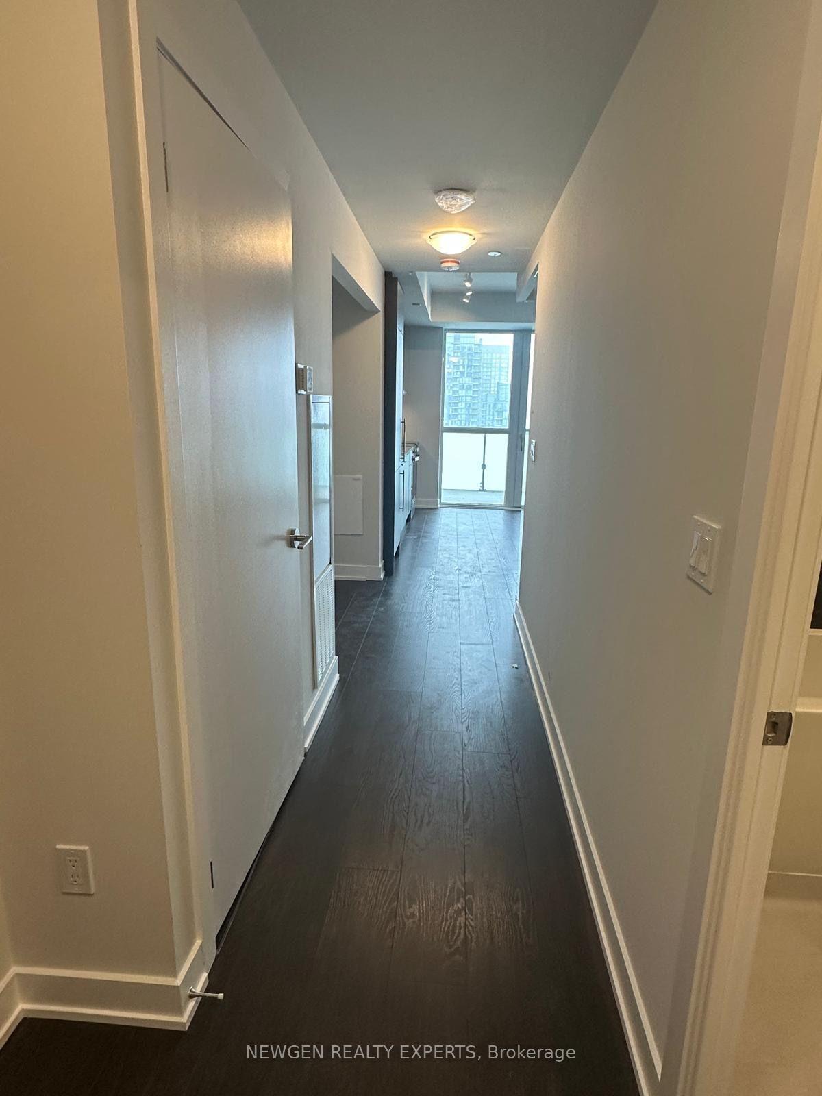 Photo 2 of Unit 3504, 430 Square One Drive, Mississauga, City Centre — HOMEH