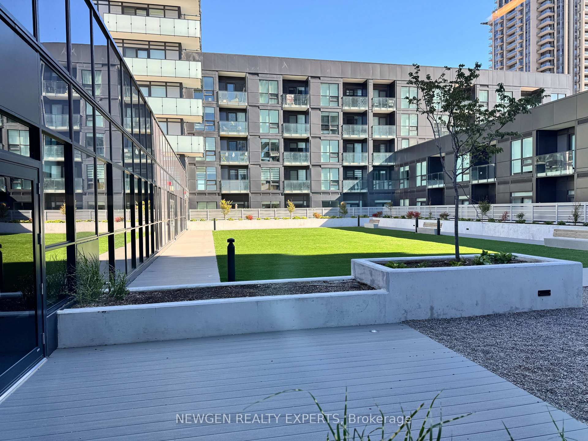 Photo 21 of Unit 3504, 430 Square One Drive, Mississauga, City Centre — HOMEH