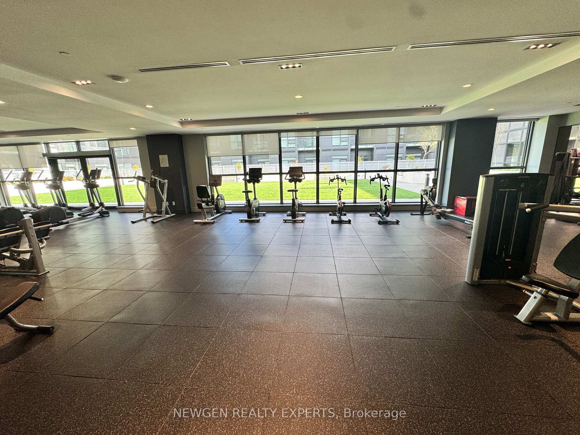 Photo 24 of Unit 3504, 430 Square One Drive, Mississauga, City Centre — HOMEH