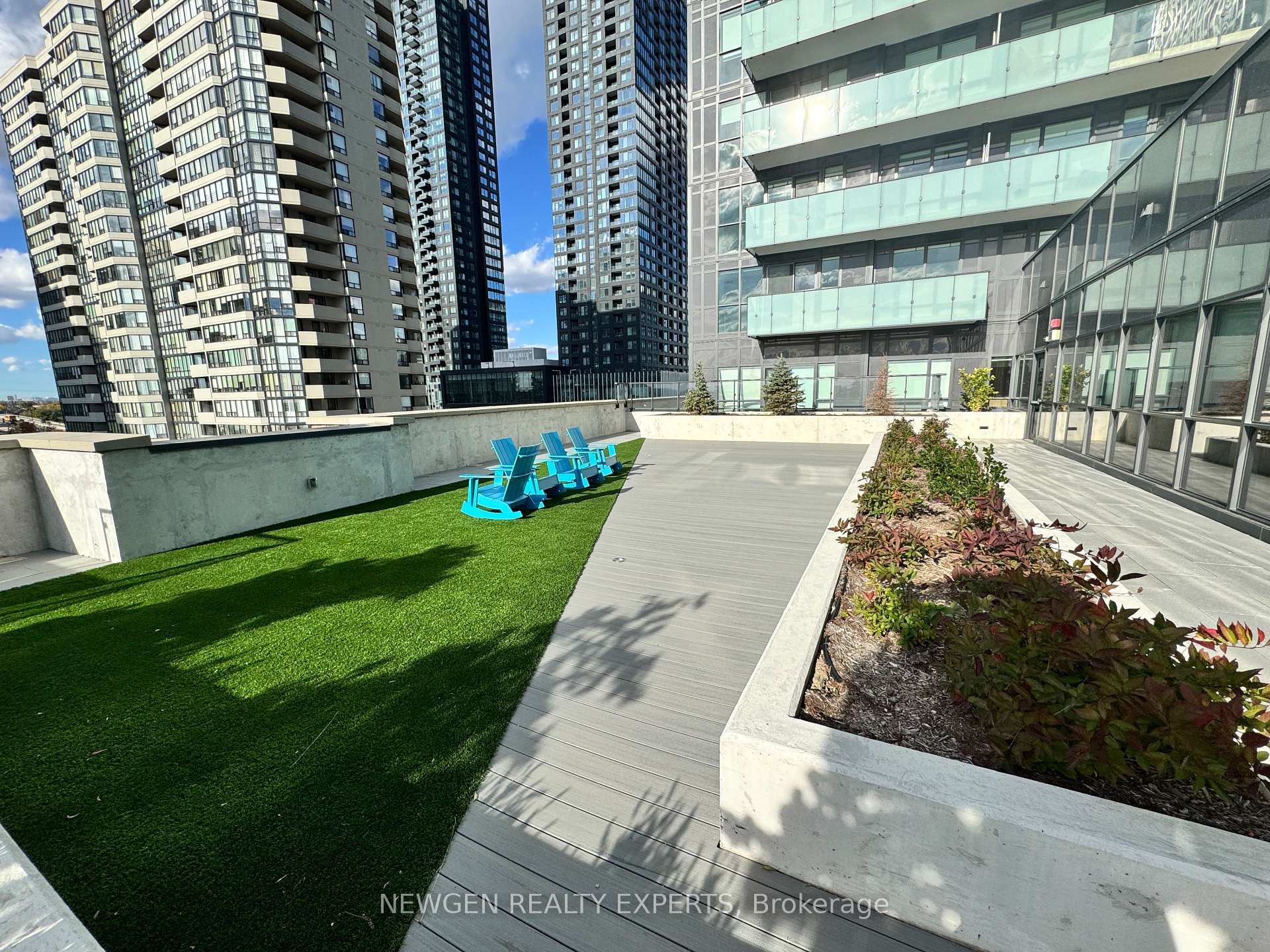 Photo 25 of Unit 3504, 430 Square One Drive, Mississauga, City Centre — HOMEH