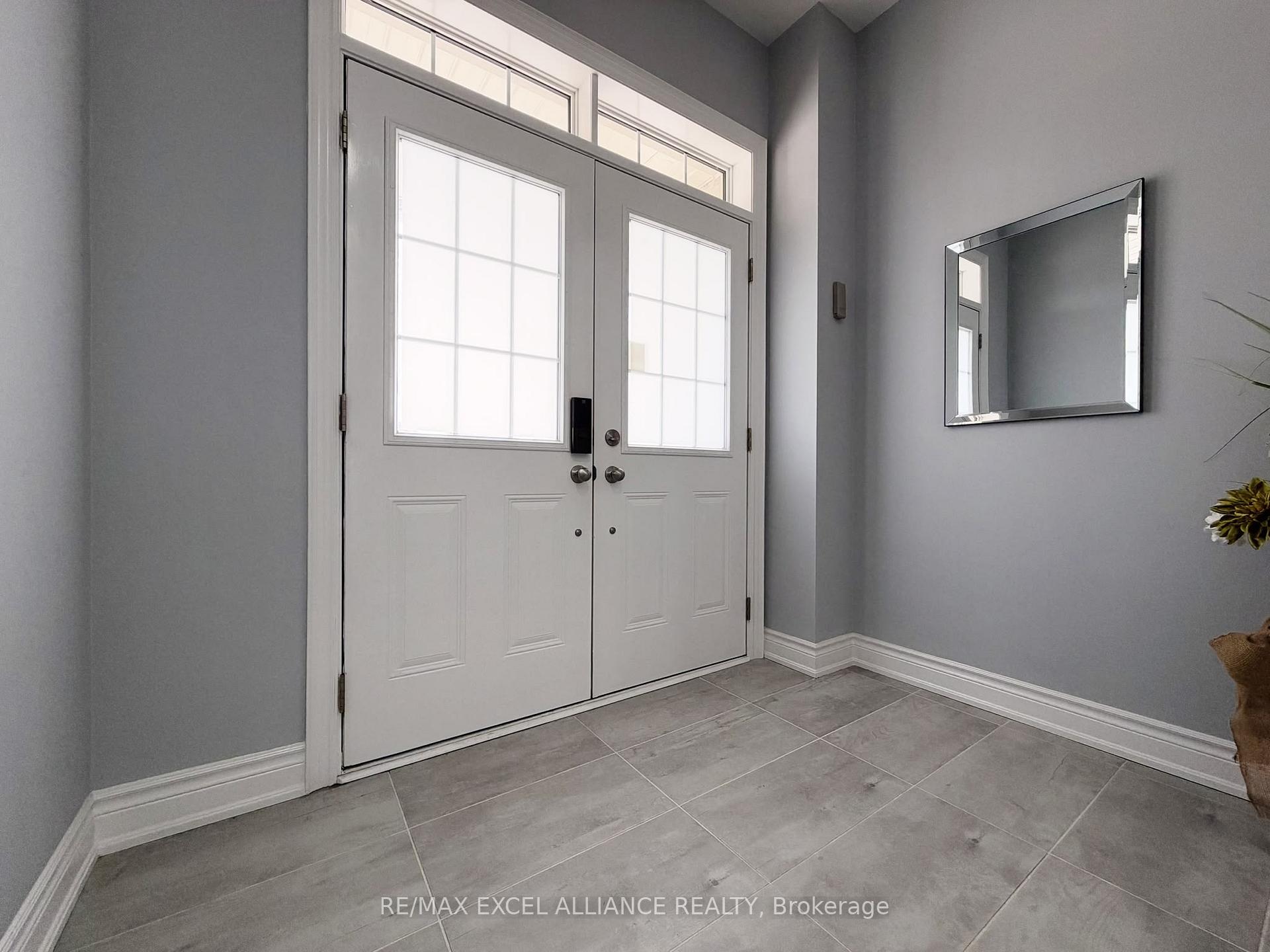 Photo 4 of 42 Ryler Way, Markham, Cedarwood — HOMEH