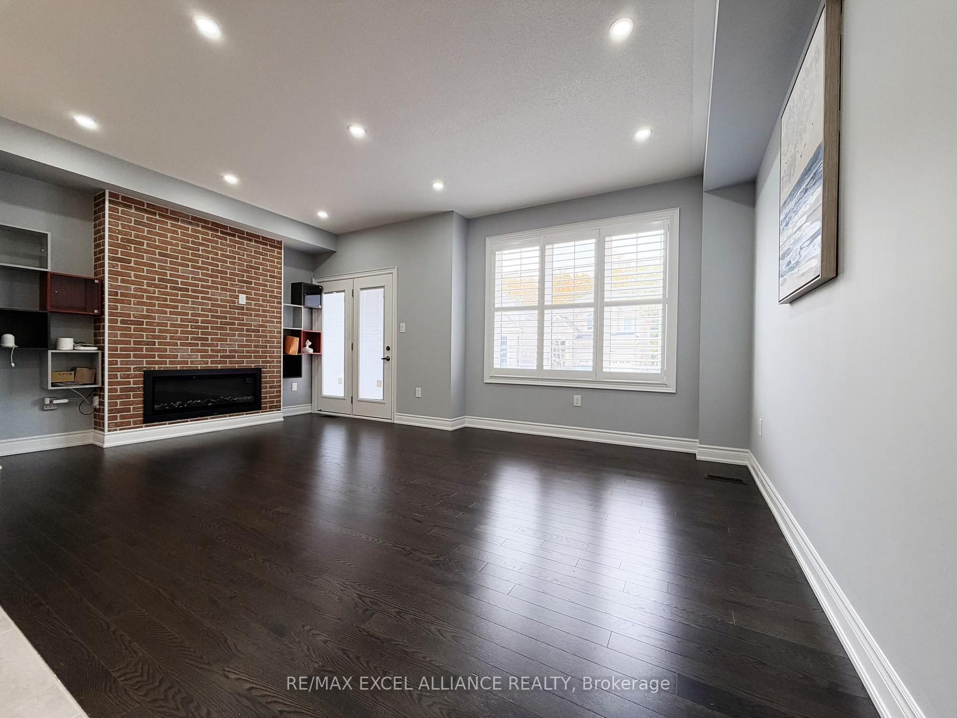 Photo 8 of 42 Ryler Way, Markham, Cedarwood — HOMEH