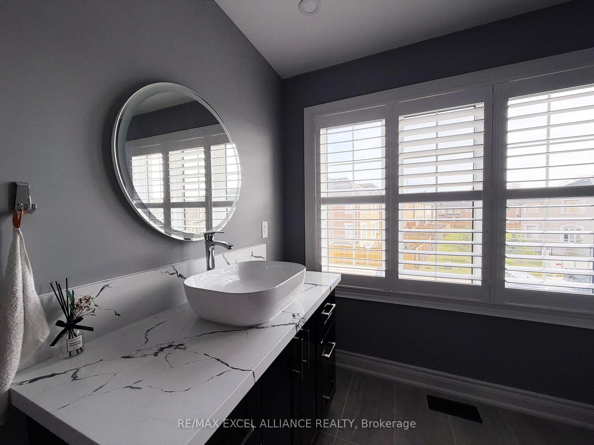 Photo 13 of 42 Ryler Way, Markham, Cedarwood — HOMEH
