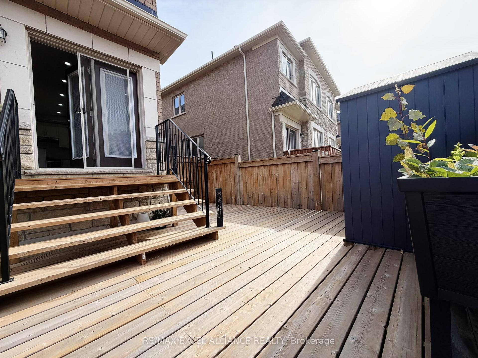 Photo 24 of 42 Ryler Way, Markham, Cedarwood — HOMEH