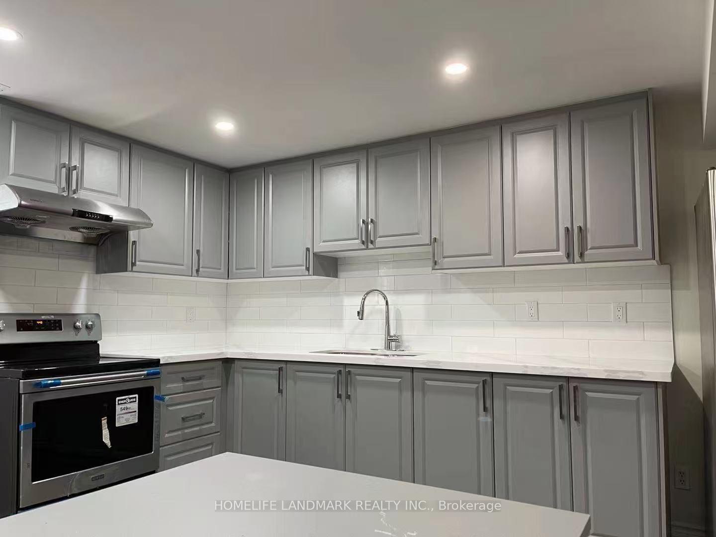 Photo 8 of Unit Basement, 8 Chalet Road, North York, Pleasant View — HOMEH