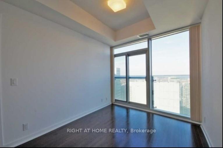 Photo 5 of Unit 3502, 14 York Street, Toronto, Waterfront Communities — HOMEH