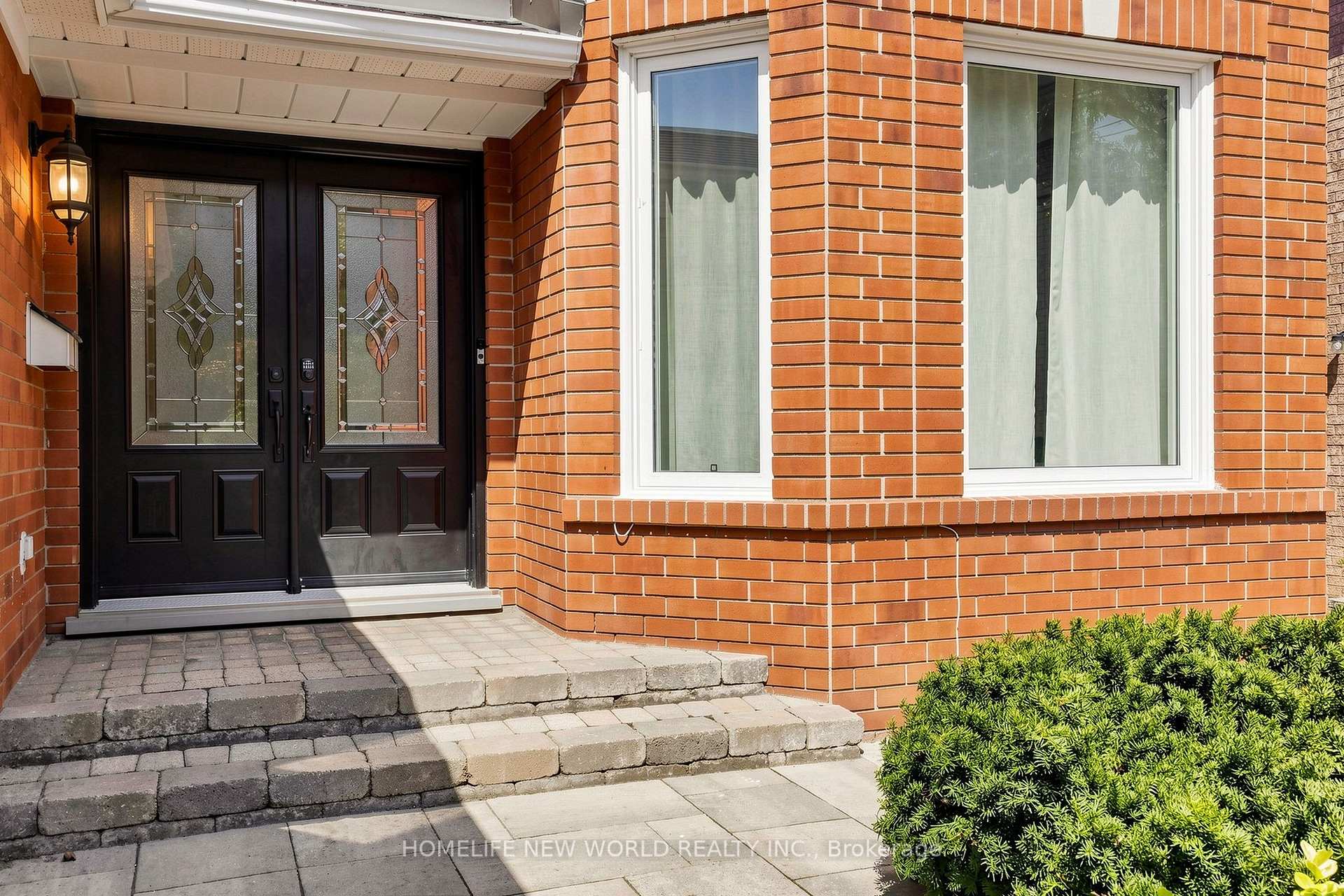 Photo 3 of 3973 Rolling Valley Drive, Mississauga, Erin Mills — HOMEH
