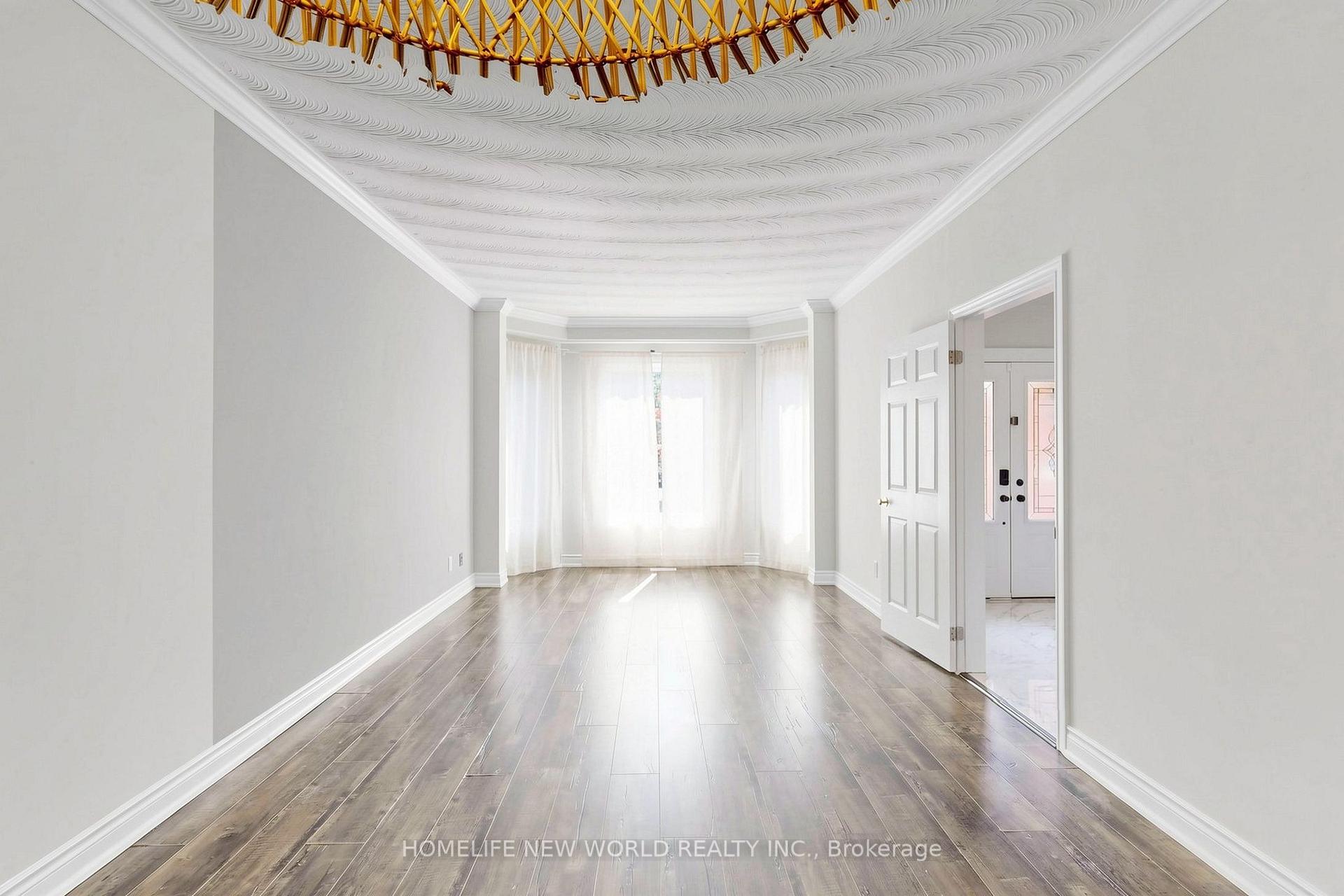 Photo 4 of 3973 Rolling Valley Drive, Mississauga, Erin Mills — HOMEH