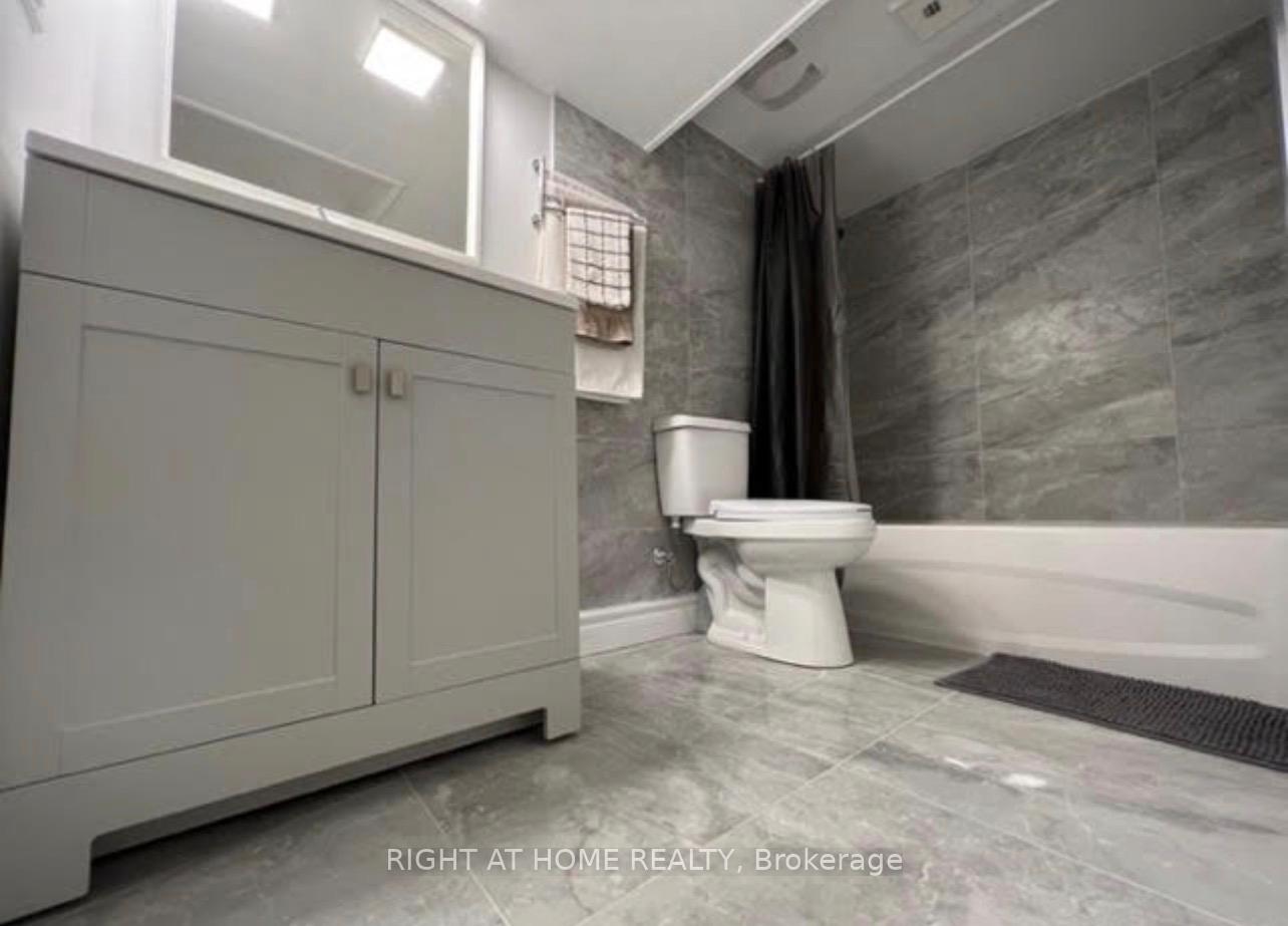 Photo 6 of Unit Lower unit, 96 Simcoe Street, Brock, Beaverton — HOMEH