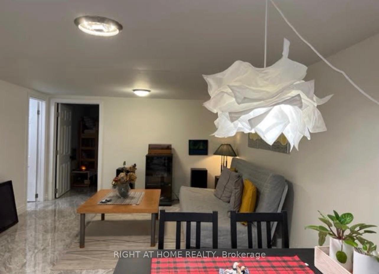 Photo 10 of Unit Lower unit, 96 Simcoe Street, Brock, Beaverton — HOMEH