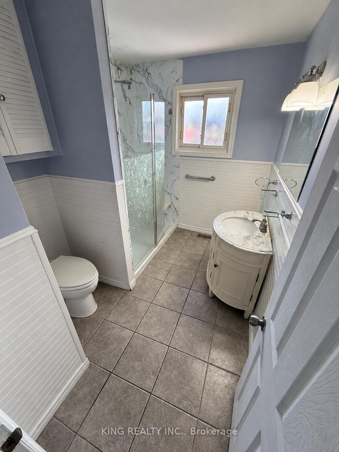 Photo 14 of 6 Genevive Crescent, London, East C — HOMEH
