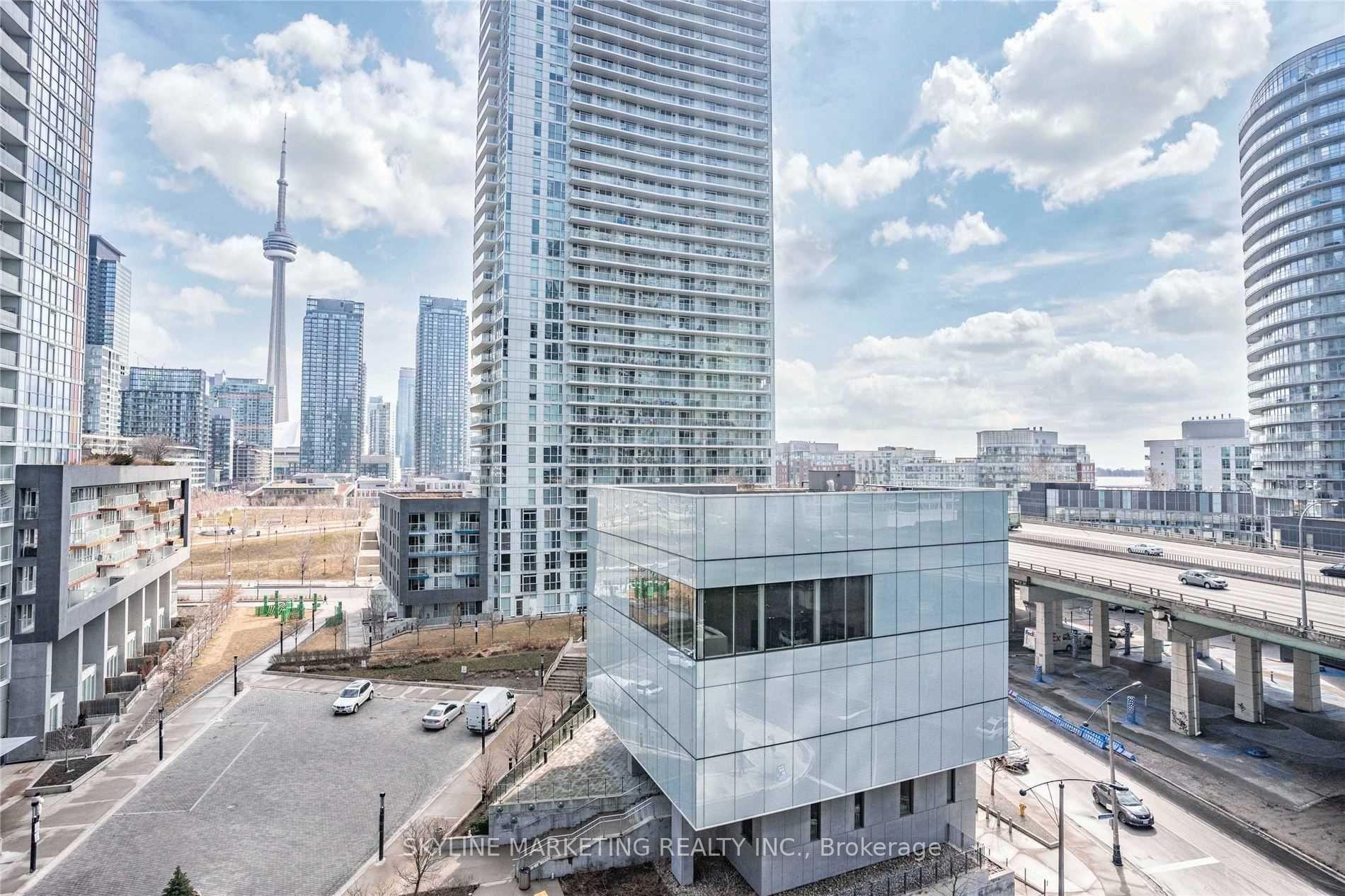 Photo 3 of 70 Queens wharf Road, Toronto, Waterfront Communities — HOMEH