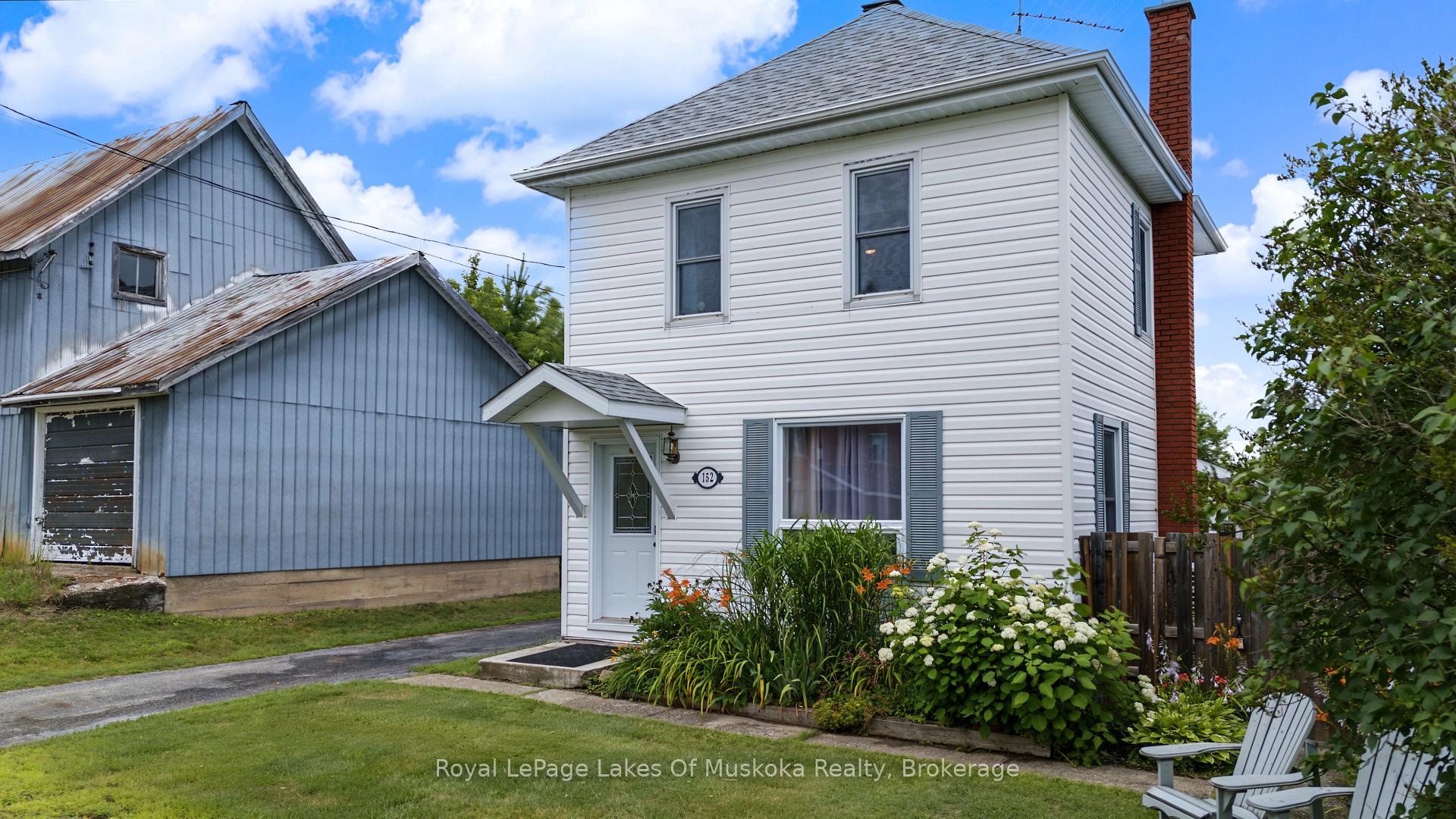Photo of 152 Main Street