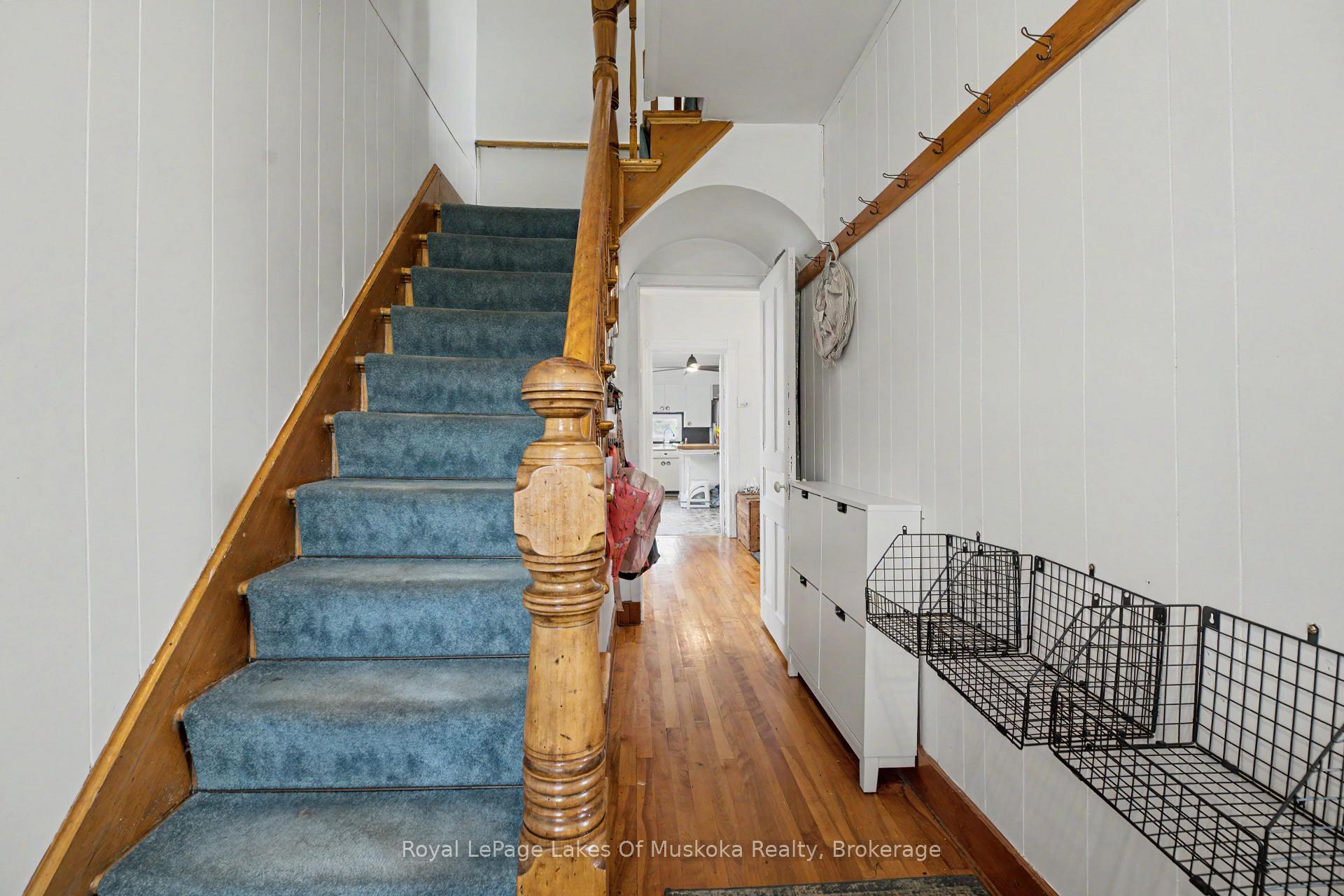 Photo 3 of 152 Main Street, Burk's Falls — HOMEH