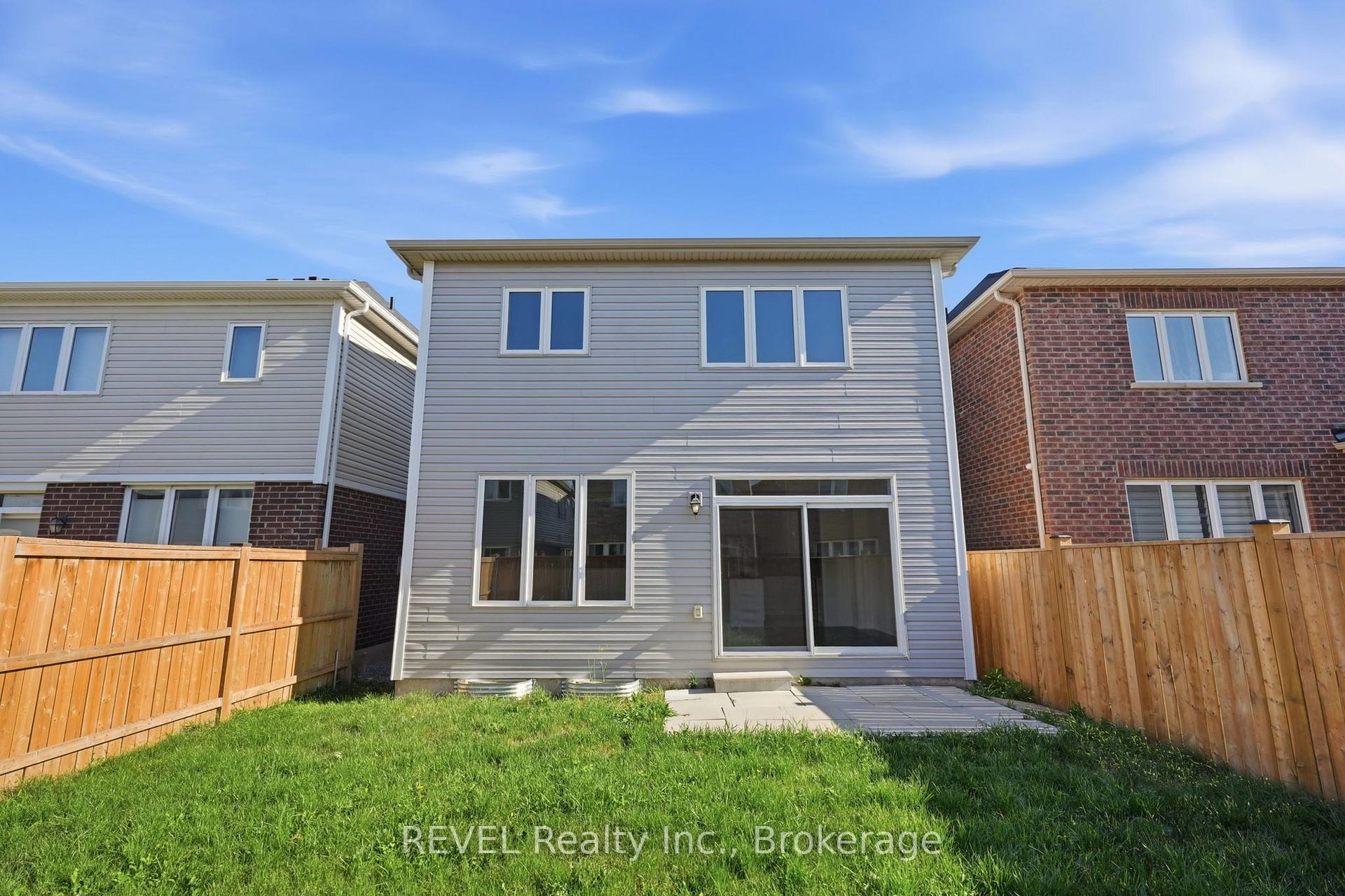 Photo 5 of 59 Alexandra Drive, Thorold, Hurricane/Merrittville — HOMEH