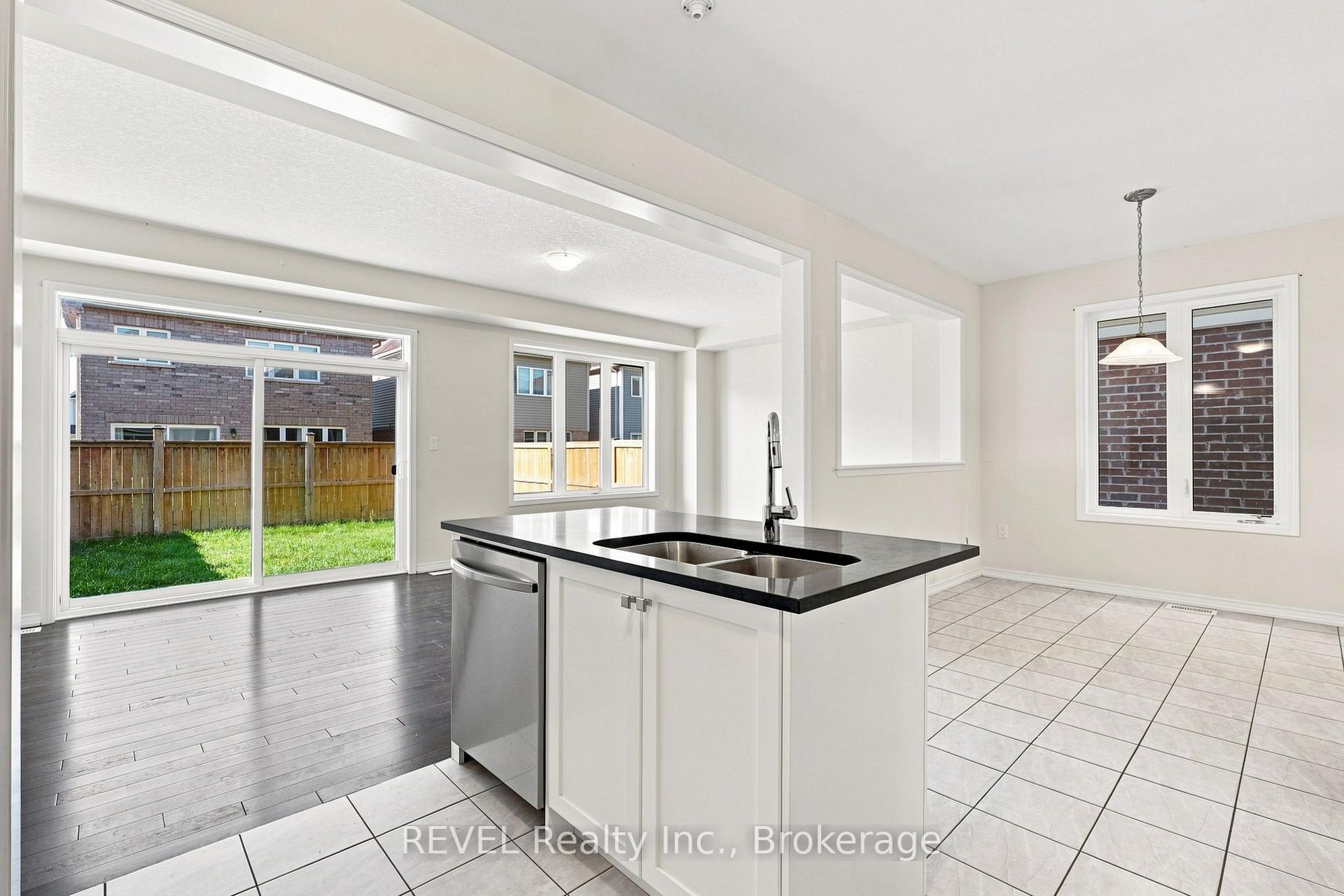 Photo 14 of 59 Alexandra Drive, Thorold, Hurricane/Merrittville — HOMEH