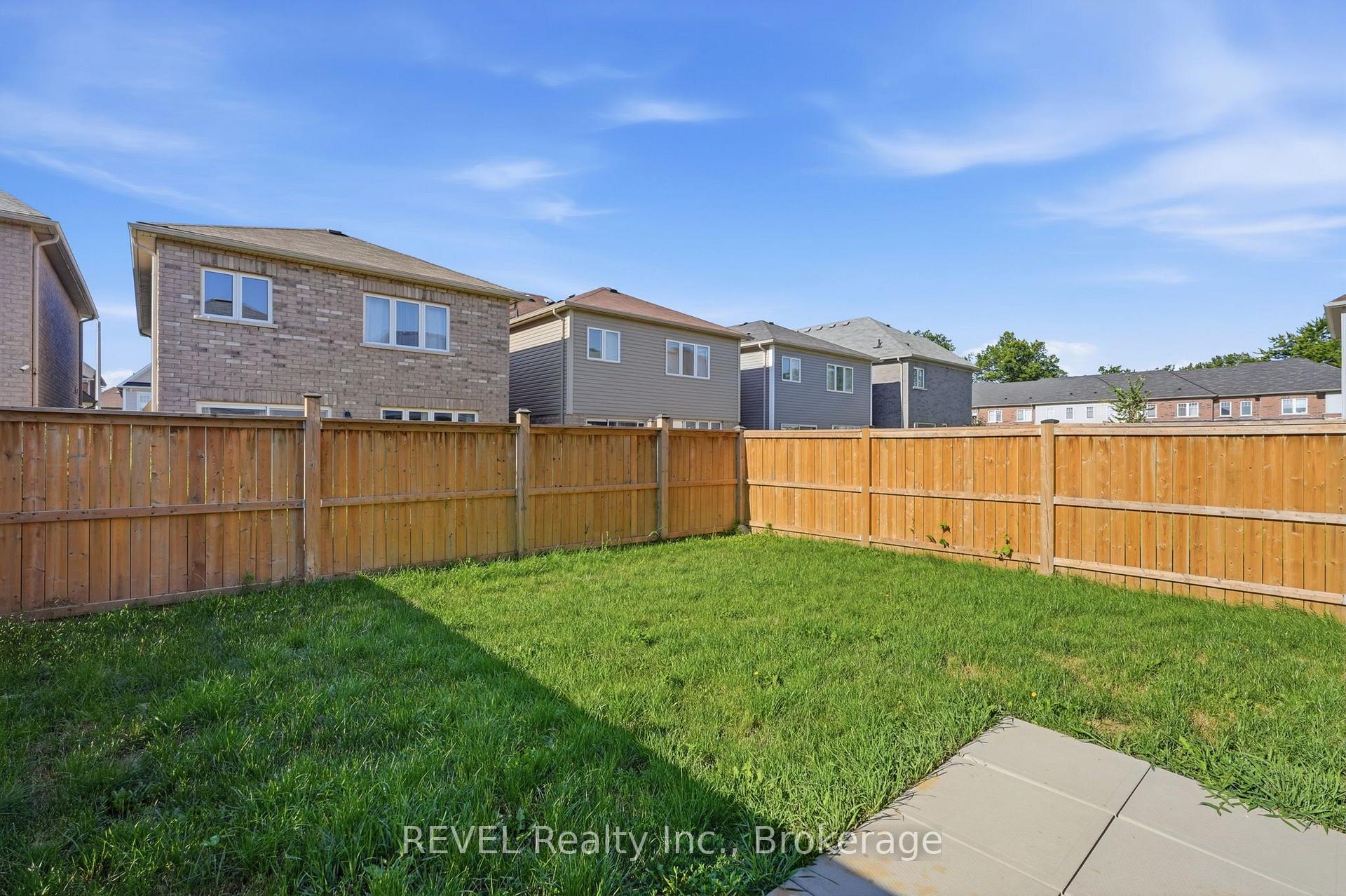 Photo 35 of 59 Alexandra Drive, Thorold, Hurricane/Merrittville — HOMEH