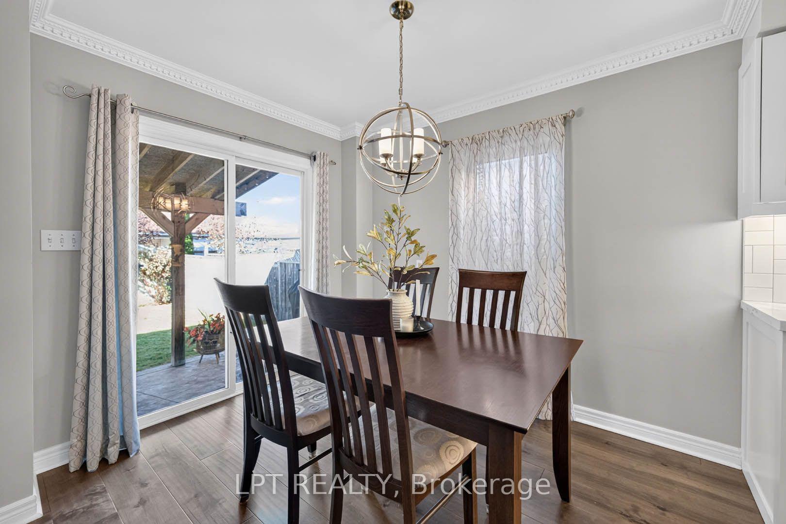 Photo 14 of 32 Primeau Avenue, Whitby, Brooklin — HOMEH
