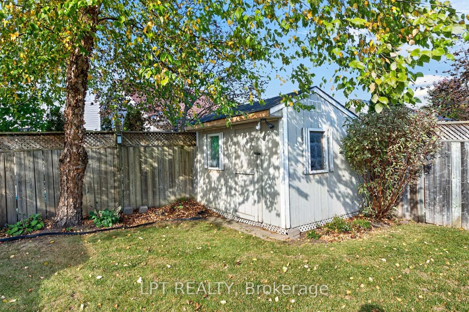 Photo 42 of 32 Primeau Avenue, Whitby, Brooklin — HOMEH