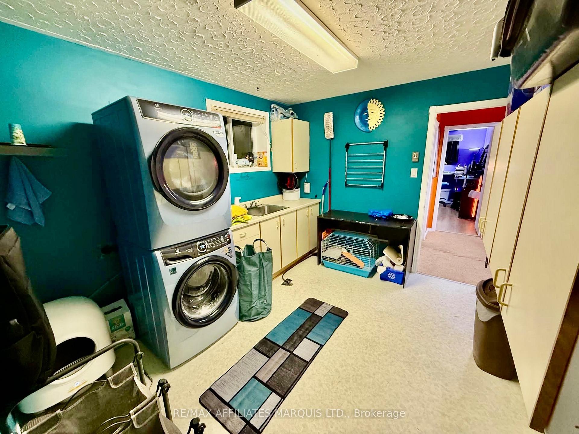 Photo 7 of 112 Twelfth Street E, Cornwall, Cornwall — HOMEH