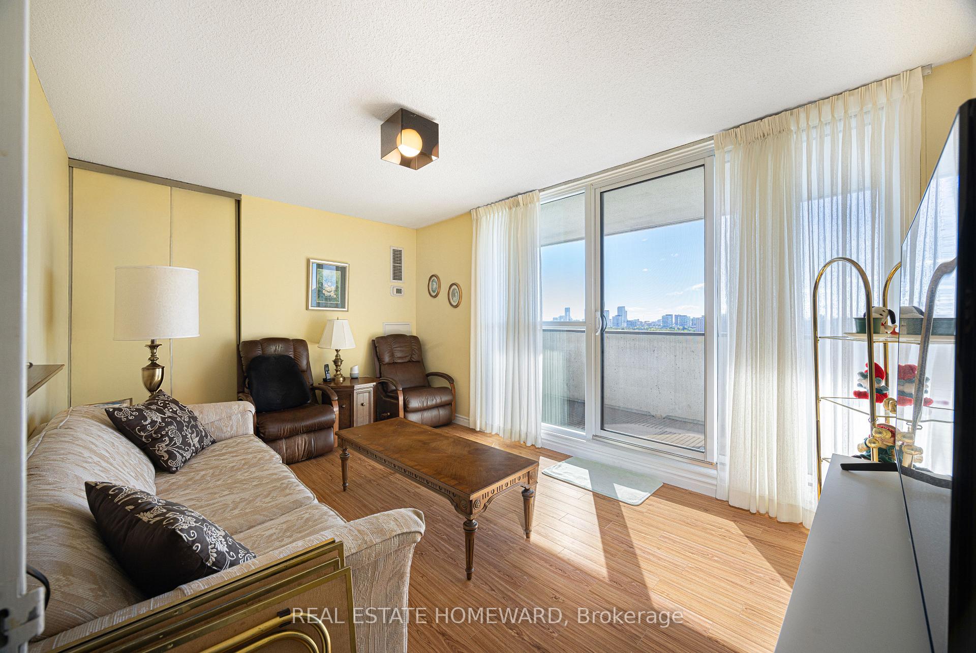 Photo 6 of Unit 1007, 3303 Don Mills Road, North York, Don Valley Village — HOMEH