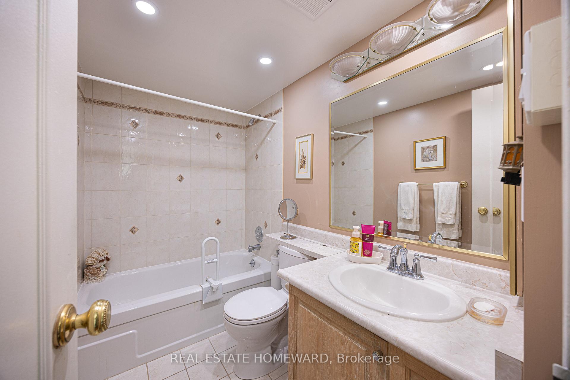 Photo 14 of Unit 1007, 3303 Don Mills Road, North York, Don Valley Village — HOMEH