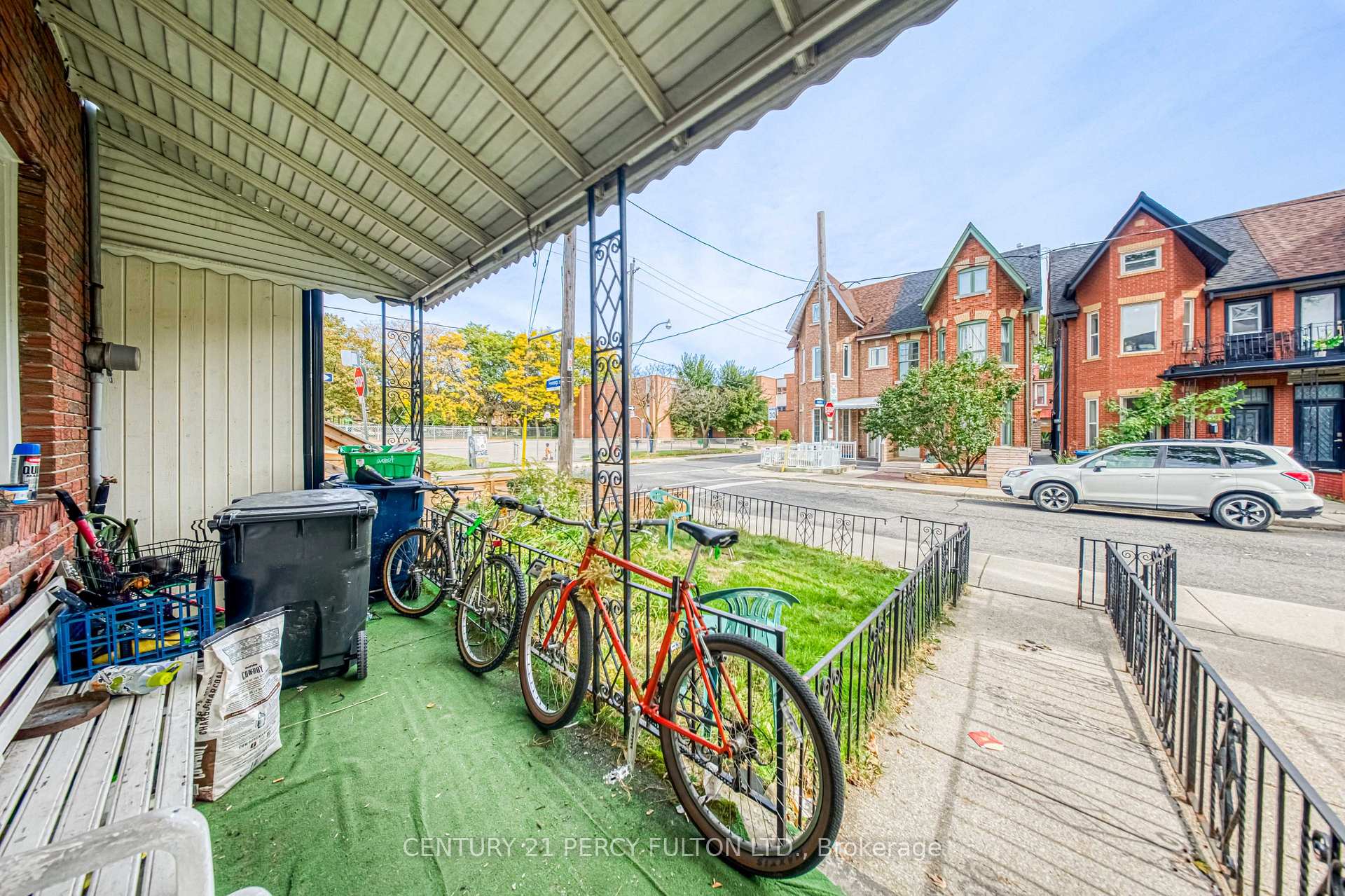 Photo 4 of 60 Fennings Street, Toronto, Trinity-Bellwoods — HOMEH